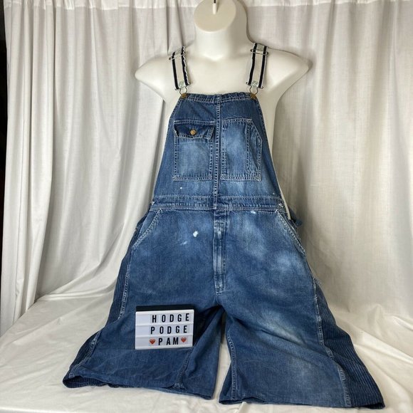 Carters Watch the Wear Levi's Overall Shortalls - Picture 12 of 13